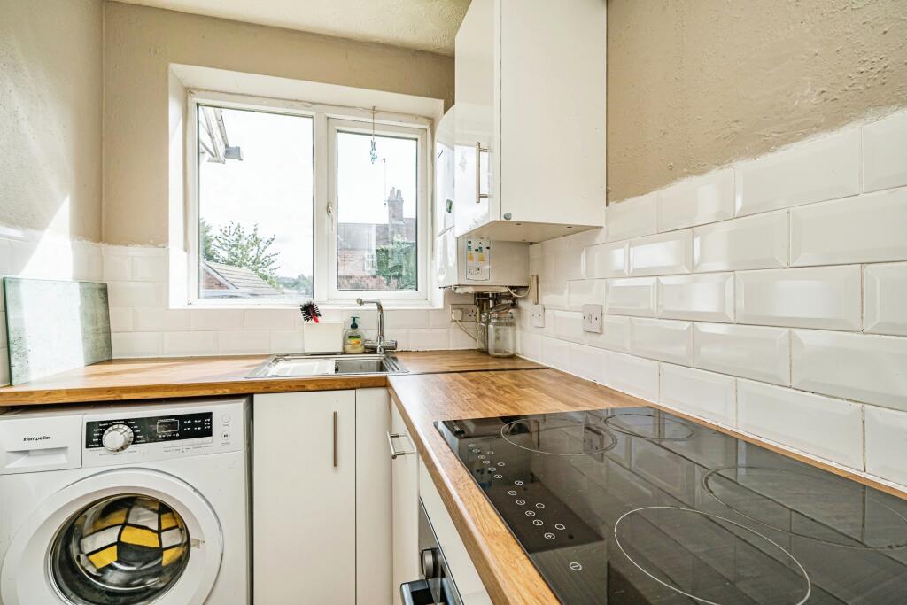 Additional image 8 of Osmington Grove, Halesowen, West Midlands, B63