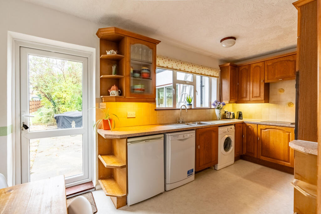 Additional image 4 of Chalkdell Fields, St. Albans, Hertfordshire, AL4