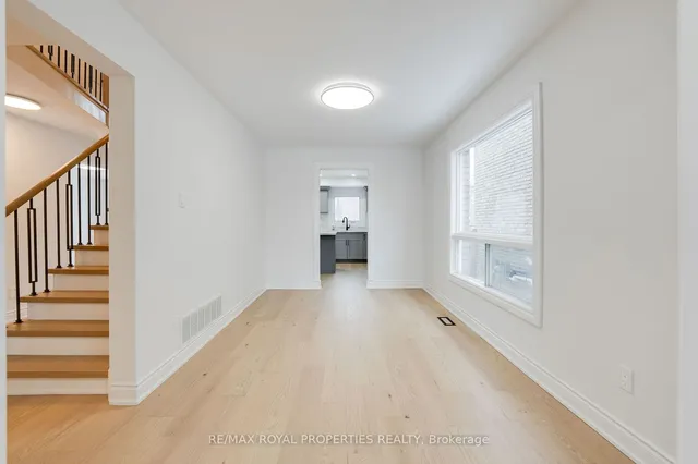 Additional image 22 of 3 Halfmoon Sq