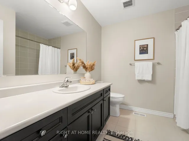 Additional image 27 of 308 Jean Landing