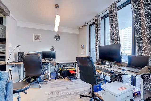 Additional image 13 of 350 Seneca Hill Dr Unit 201