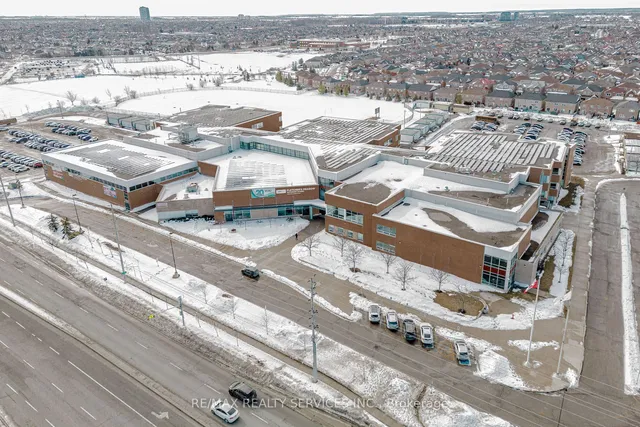 Additional image 37 of 47 Oakmeadow Dr