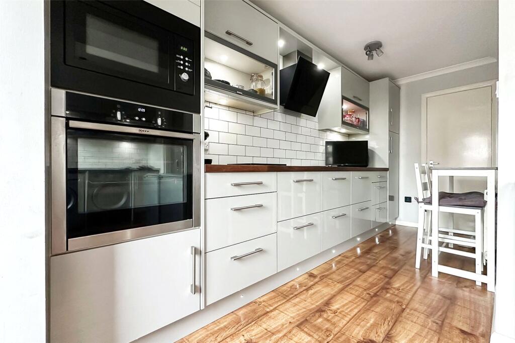 Additional image 3 of Hide Gardens, Rustington, Littlehampton, West Sussex