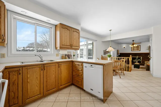 Additional image 10 of 3501 Regal Rd