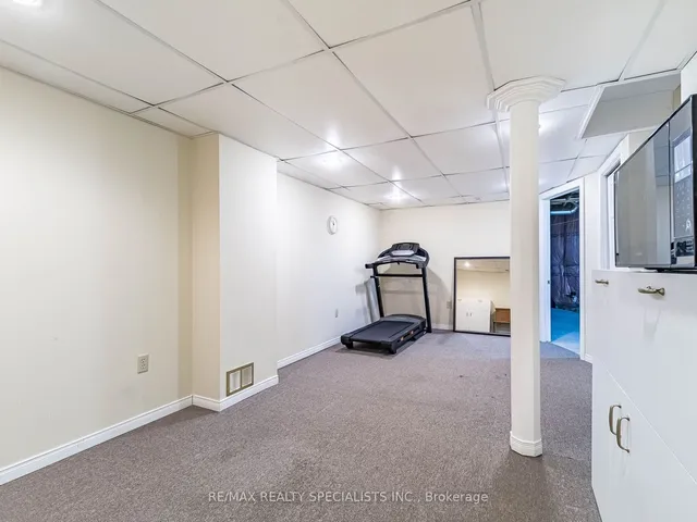 Additional image 39 of 46 MCCLEAVE Cres