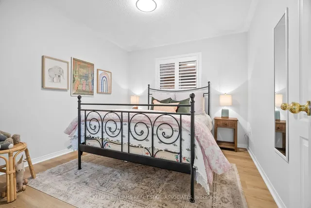 Additional image 23 of 6411 Seaver Rd