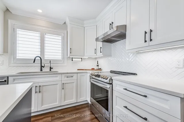 Additional image 18 of 1641 Allan Cres Cres