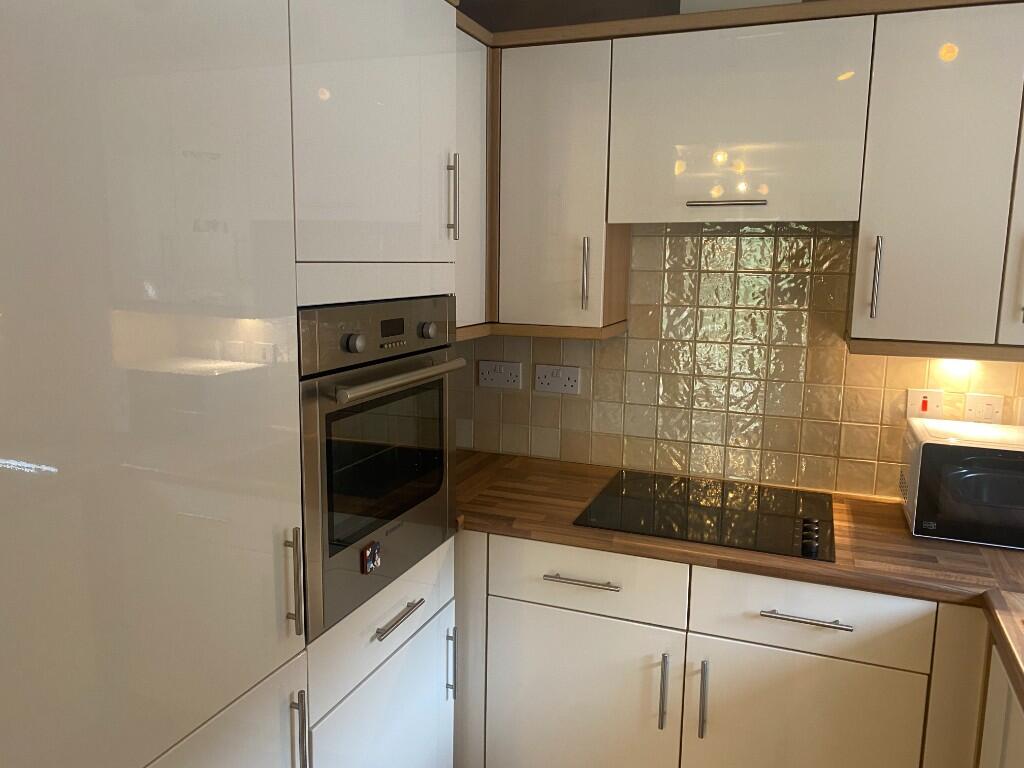Additional image 8 of 7 Grange Court, 298 Warwick Road, Solihull, West Midlands, B92 7GL