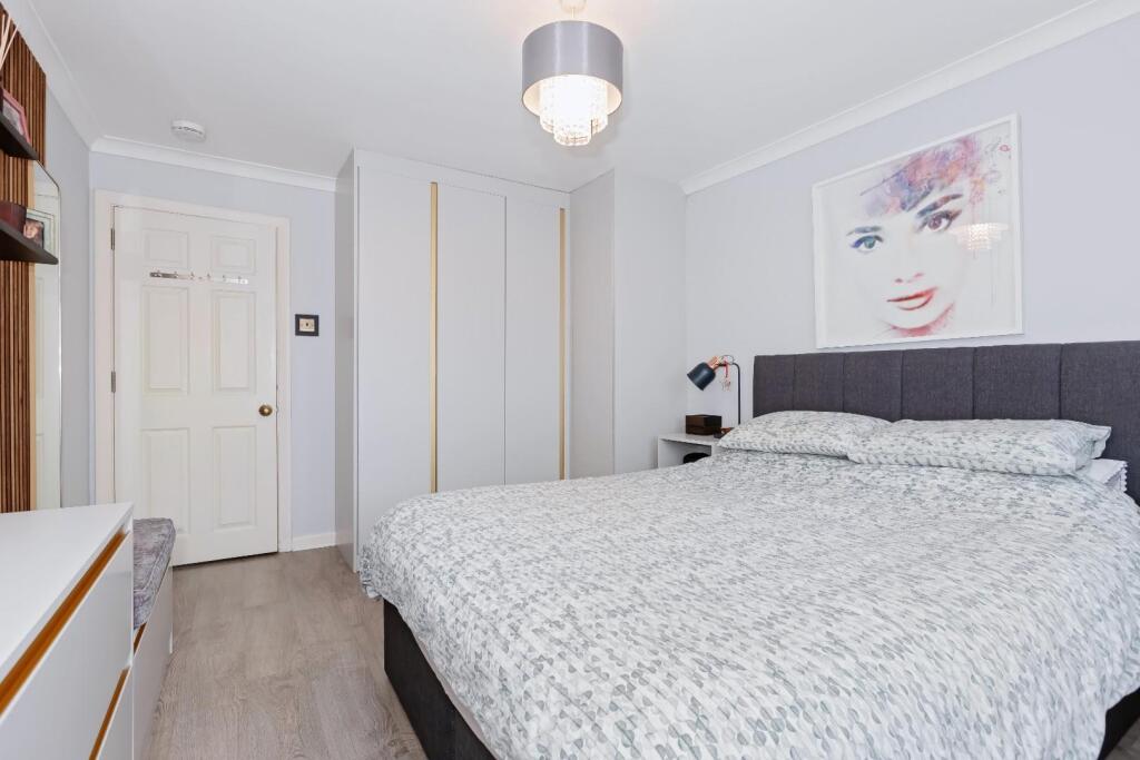 Additional image 9 of Ormonde Way, Shoreham-By-Sea