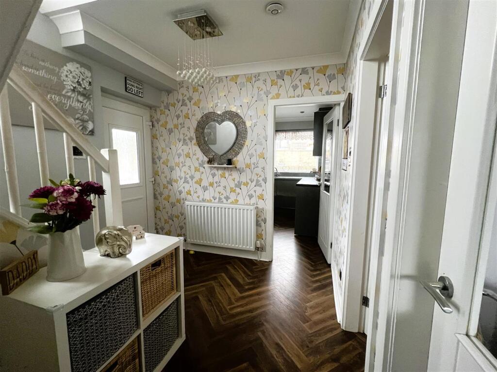 Additional image 25 of Markfield Close, Low Moor, Bradford