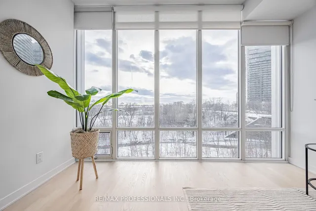 Additional image 9 of 88 Park Lawn Rd Unit 301