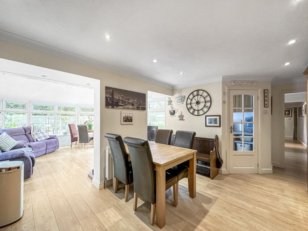 Additional image 4 of Elmwood Way, Highcliffe, Dorset. BH23 5DL