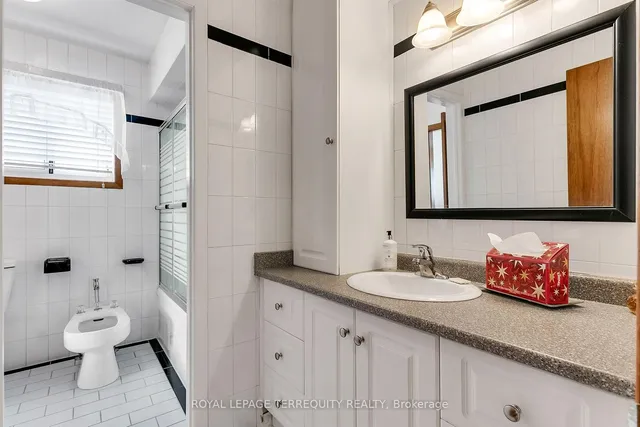 Additional image 15 of 41 Whitfield Ave