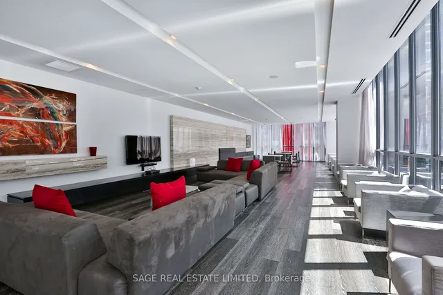 Additional image 34 of 110 Charles St Unit 404