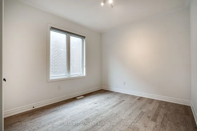 Additional image 18 of 1466 EVEREST Cres