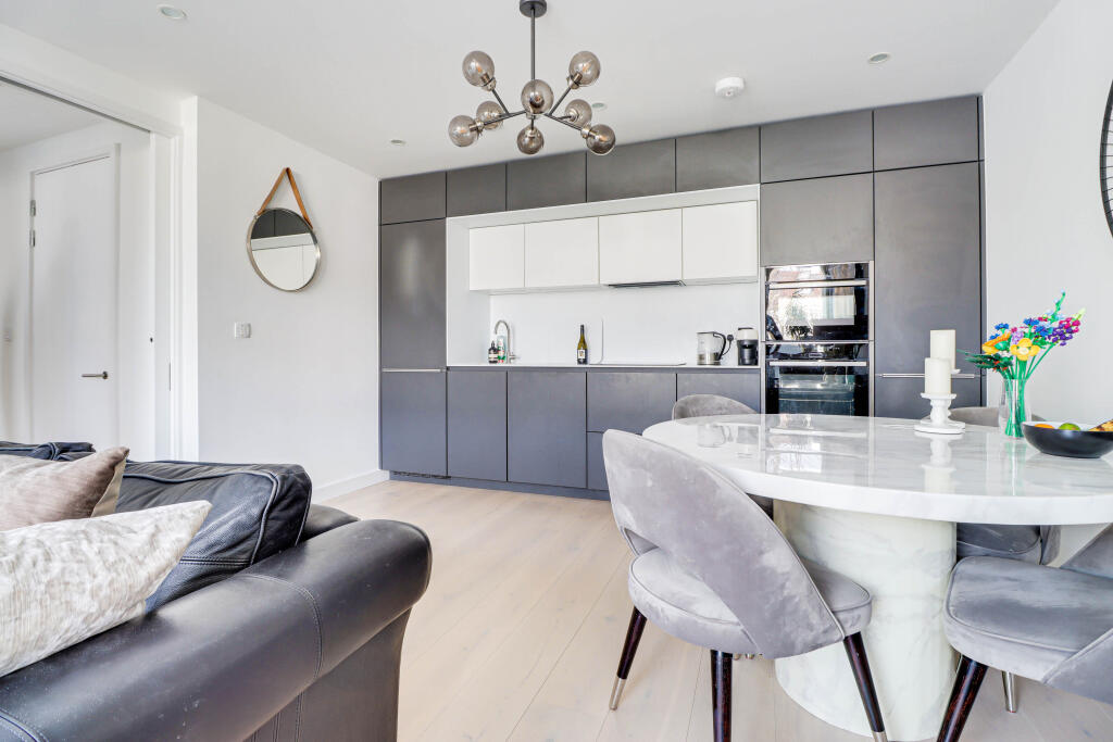 Additional image 11 of Gabriel Square, St. Albans, Hertfordshire, AL1