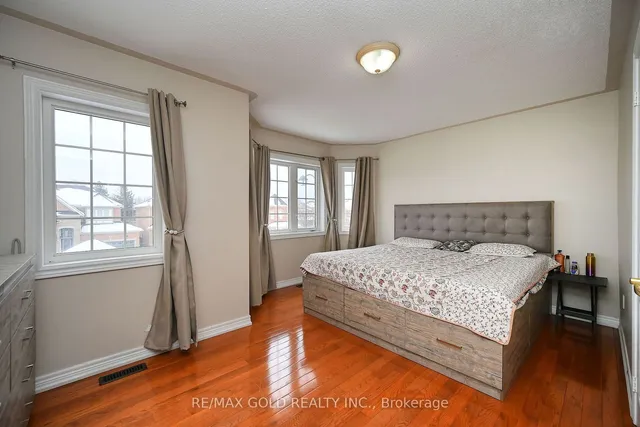 Additional image 32 of 154 Father Tobin Rd