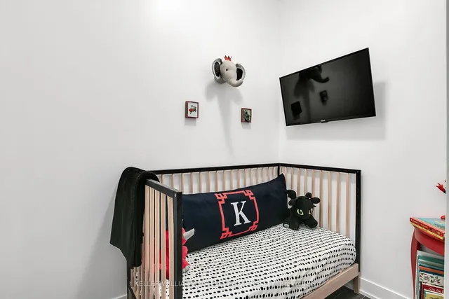 Additional image 20 of 3560 St Clair Ave Unit 316