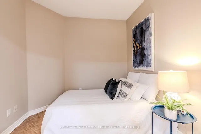 Additional image 9 of 1 Belvedere Crt Unit 409