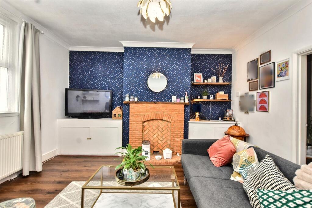 Additional image 3 of Seaside, Eastbourne