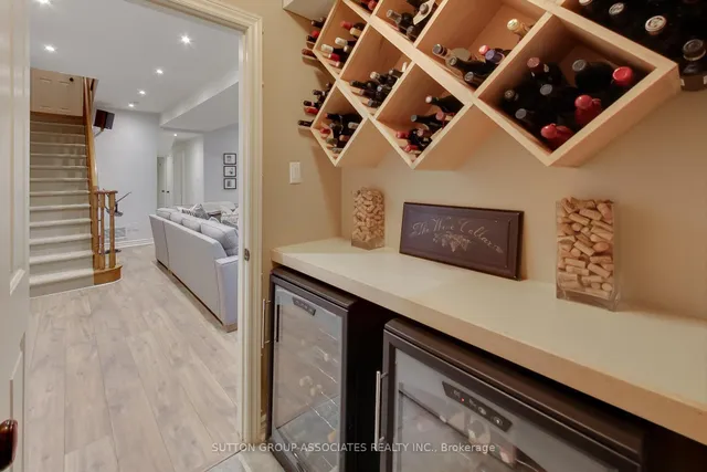 Additional image 31 of 57 Helena Ave