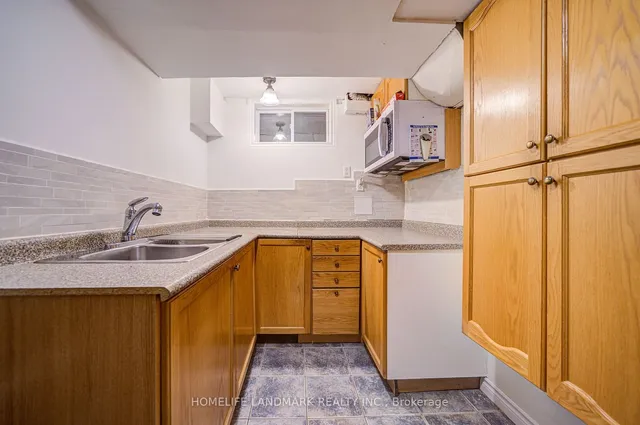 Additional image 36 of 27 Harfleur Rd