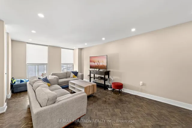 Additional image 6 of 130 Neptune Dr Unit 1501