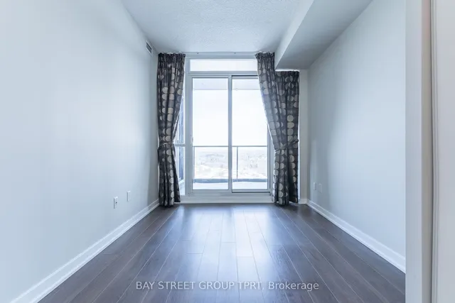 Additional image 19 of 33 Singer Crt Unit 2703