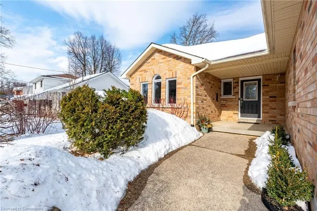 Additional image 4 of 11 Summit Dr