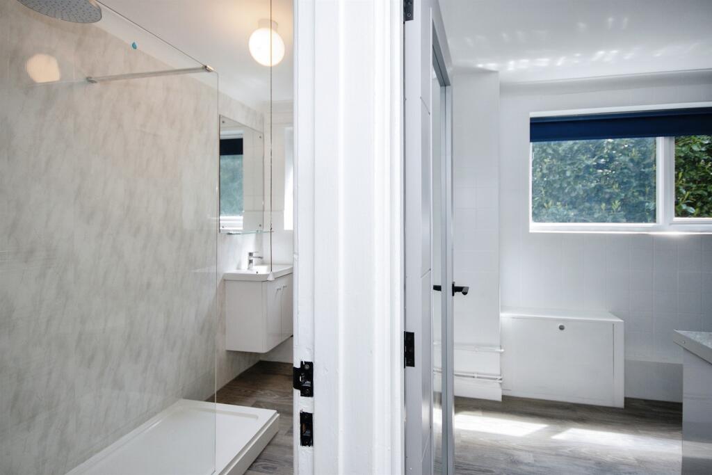 Additional image 9 of Richmond Park Road, Bournemouth