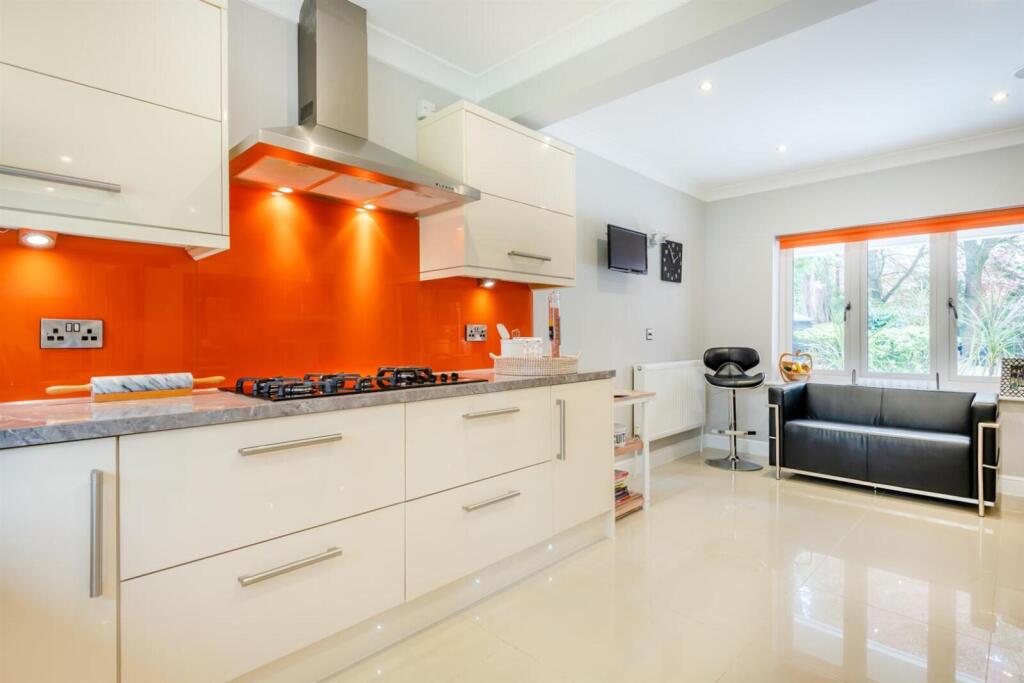 Additional image 10 of Woodland Walk, Ferndown, Dorset, BH22