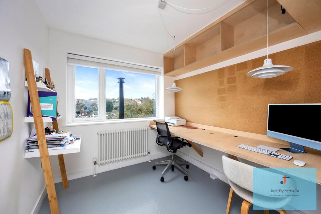 Additional image 19 of Redhill Drive, Brighton, BN1