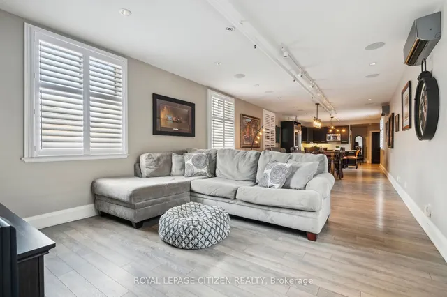 Additional image 19 of 326 Carlaw Ave Unit 201