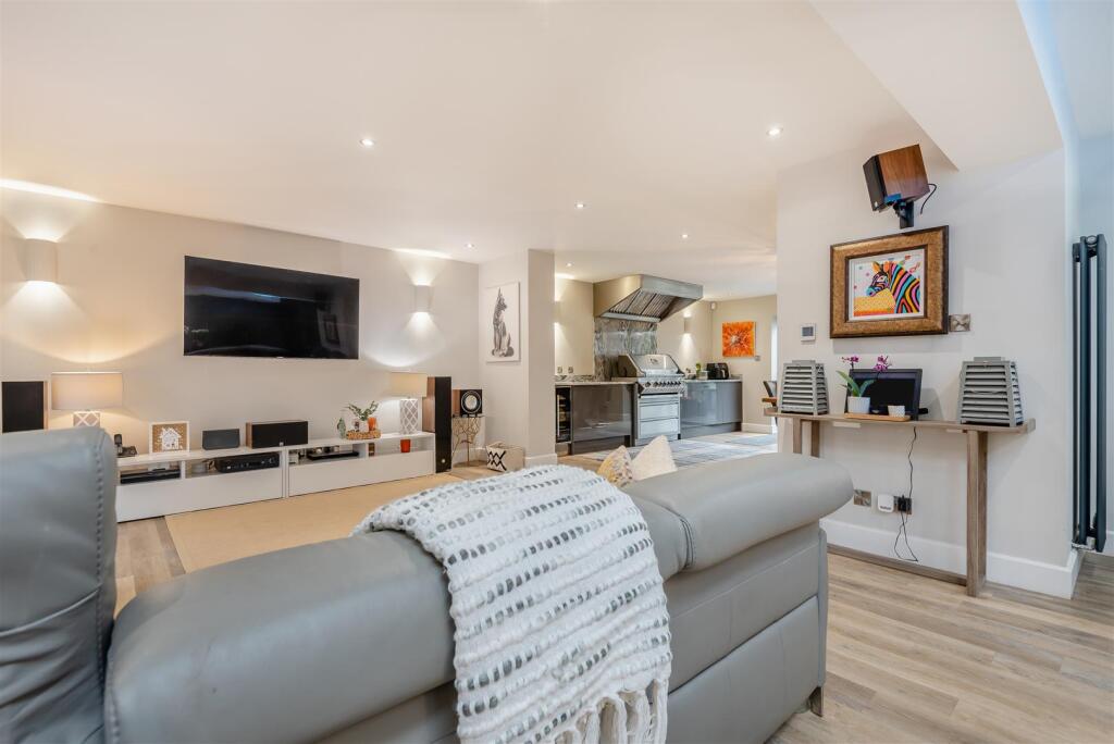 Additional image 13 of Grasmere Avenue, Sutton Coldfield