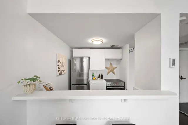 Additional image 10 of 25 Maitland St Unit 1202