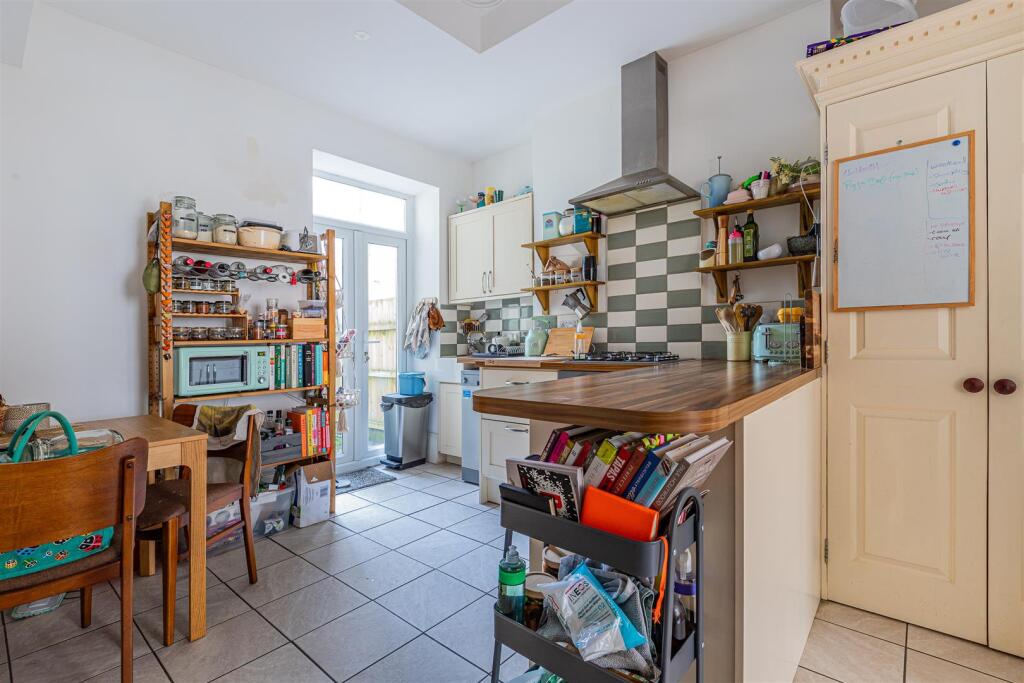 Additional image 16 of Claude Road, Roath, Cardiff