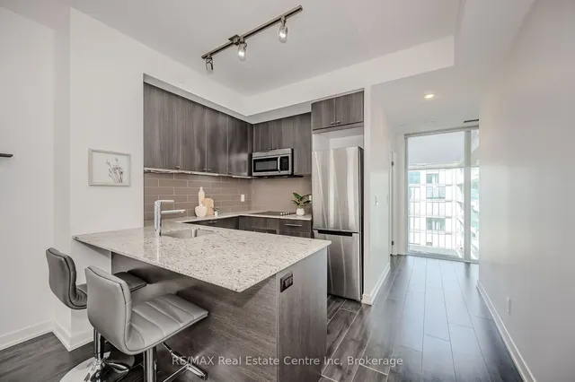 Additional image 10 of 18 Rean Dr Unit 523