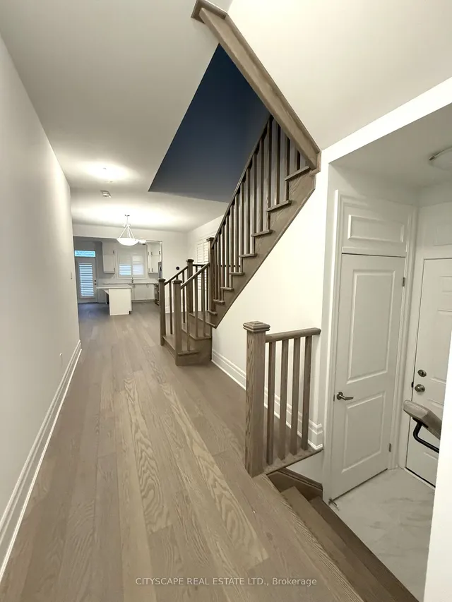 Additional image 3 of 1358 Lily Cres