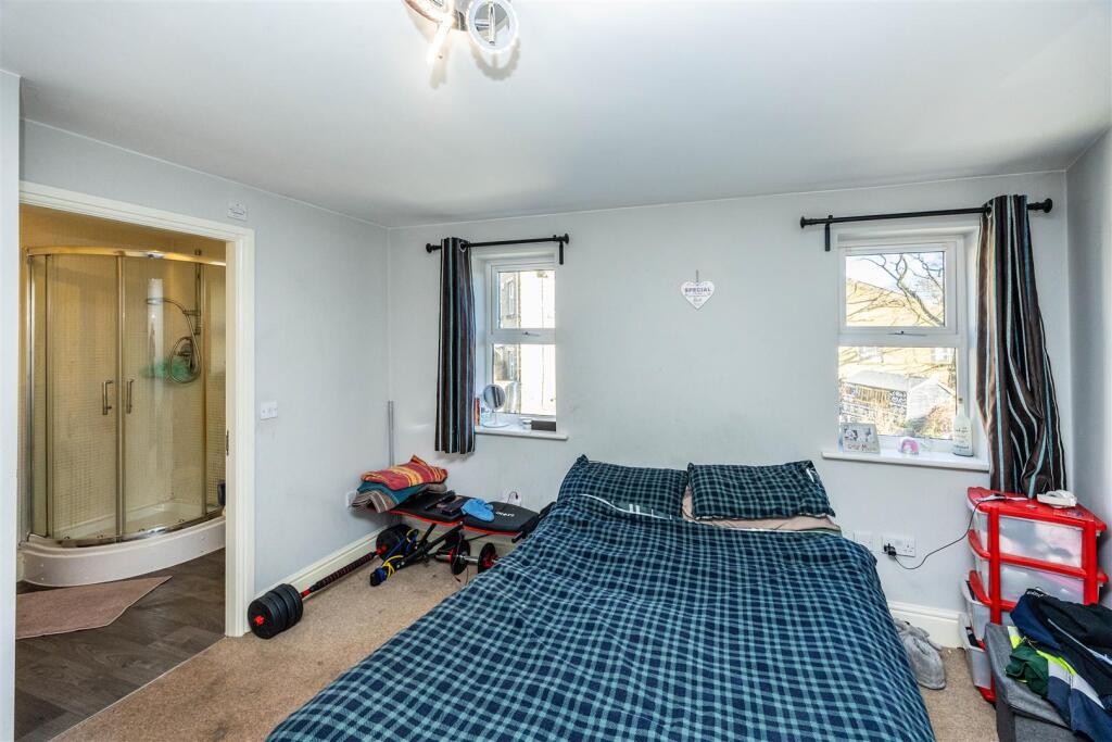 Additional image 18 of James Street, Thornton