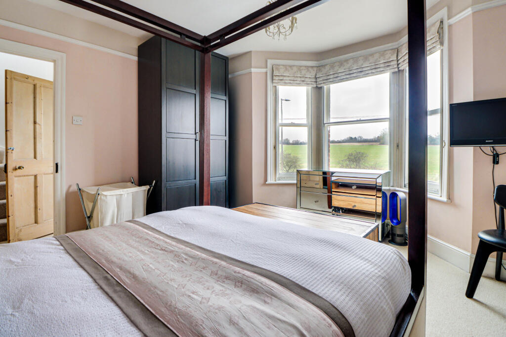 Additional image 12 of Luton Road, Harpenden, AL5