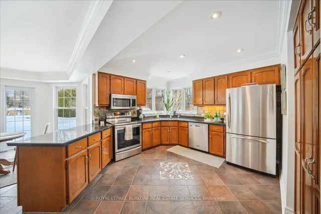 Additional image 9 of 2057 Hadfield Crt