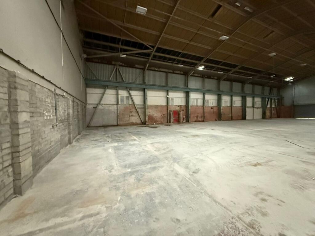Additional image 11 of Unit 2,Wellington Street, Aberdare, South Glamorgan, Rhondda Cynon Taff, CF44