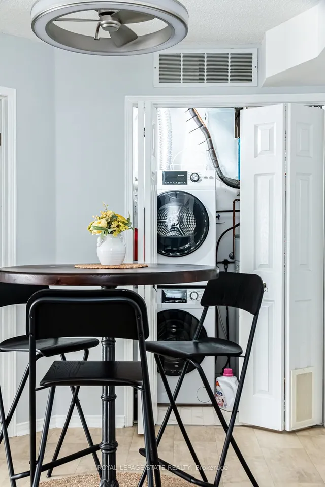 Additional image 18 of 2010 Cleaver Ave Unit 322