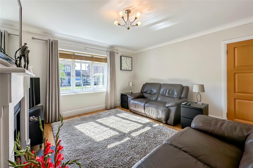 Additional image 11 of Woodfield Way, St. Albans, Hertfordshire, AL4