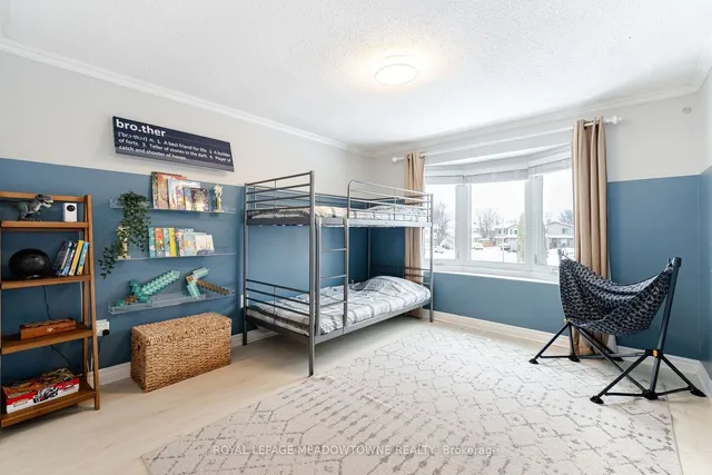 Additional image 33 of 1433 Reynolds Ave