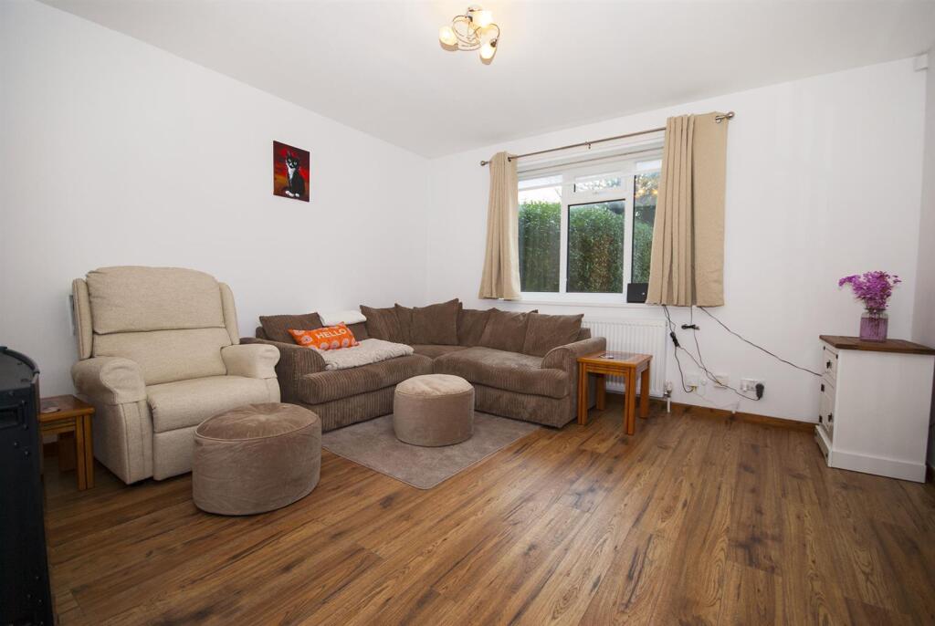 Additional image 32 of Holme Avenue, Bury