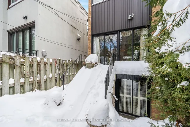 Additional image 37 of 46 CLARENDON Ave