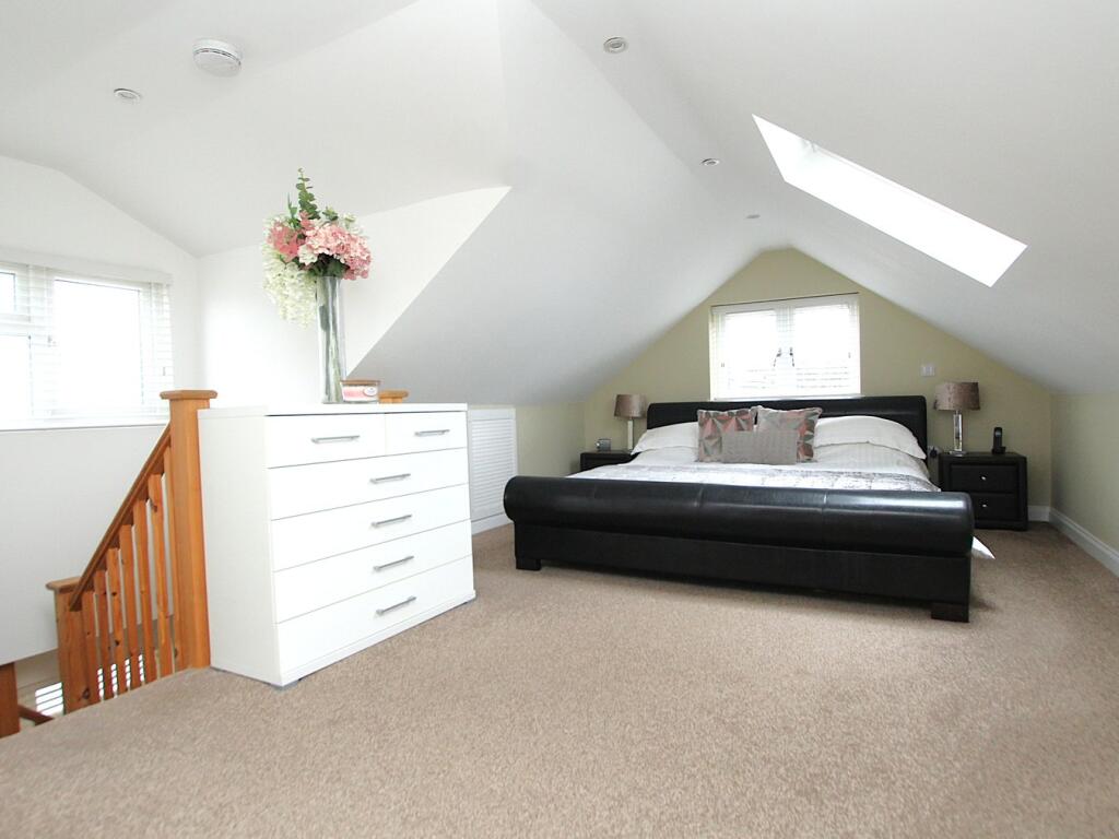 Additional image 7 of Pergin Crescent, Poole, BH17