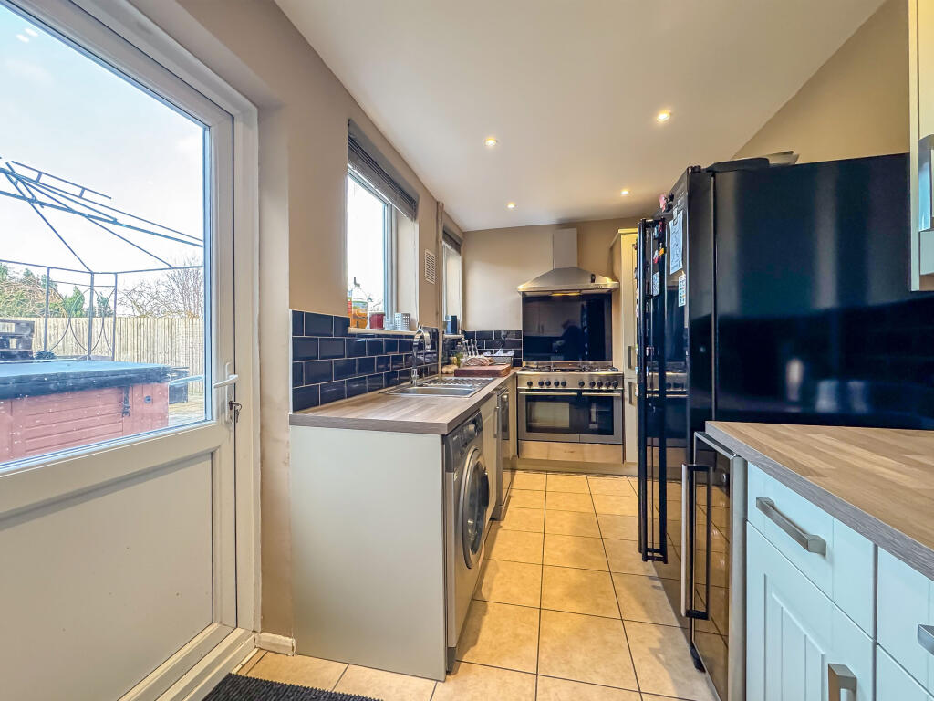 Additional image 6 of 44 King Edward VII Road, Newmarket, Suffolk