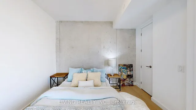 Additional image 17 of 81 Wellesley St Unit 2108